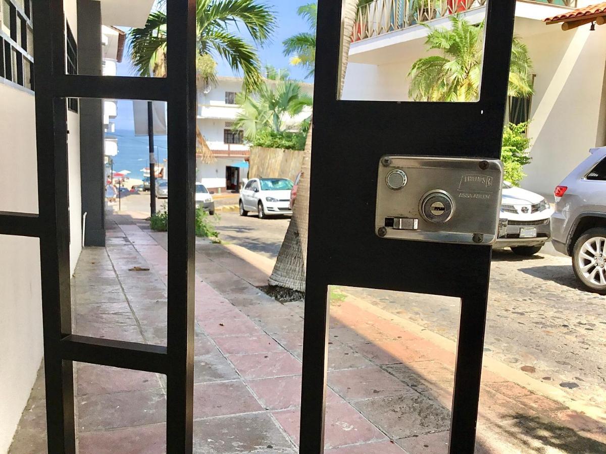 Pilitas Apartments Vallarta ปูแอร์โตบาญาร์ตา ภายนอก รูปภาพ