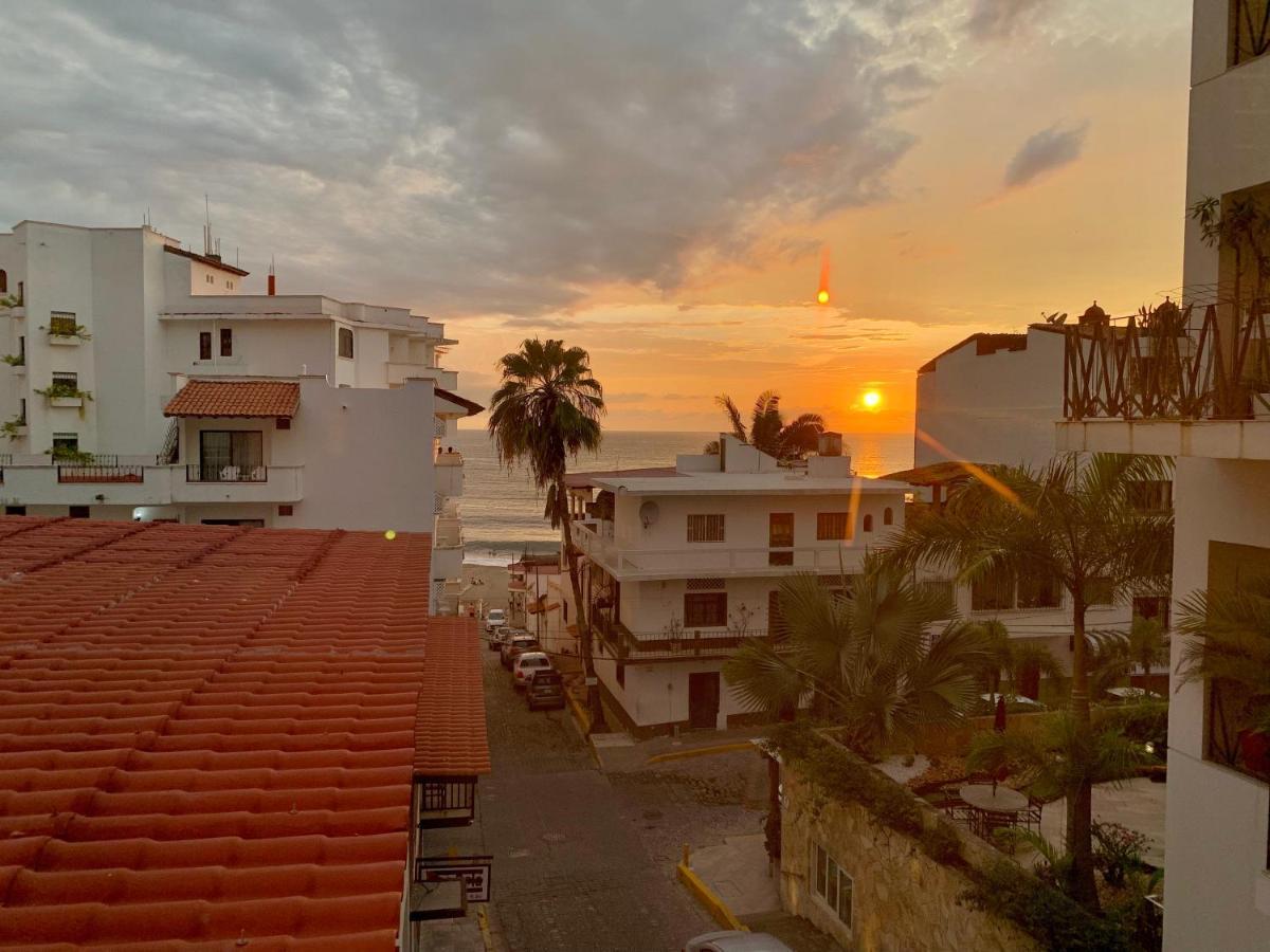 Pilitas Apartments Vallarta ปูแอร์โตบาญาร์ตา ภายนอก รูปภาพ
