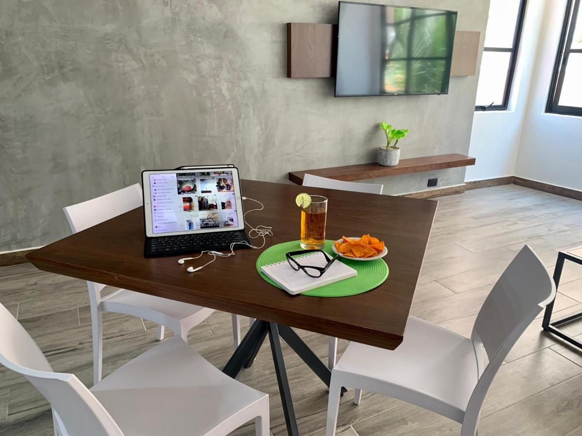 Pilitas Apartments Vallarta ปูแอร์โตบาญาร์ตา ภายนอก รูปภาพ